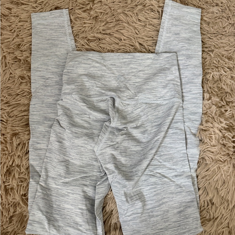 Lululemon NWT Wunder Under HR 28” Size 2
